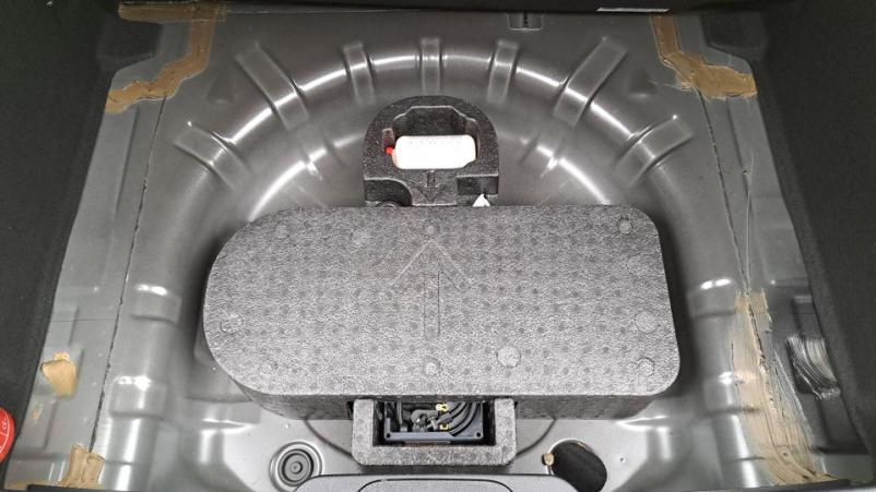 Vente en ligne Ford Focus 5P 1.0 EcoBoost mHEV 155ch Automatique/7 St-line x au prix de 27 710 €