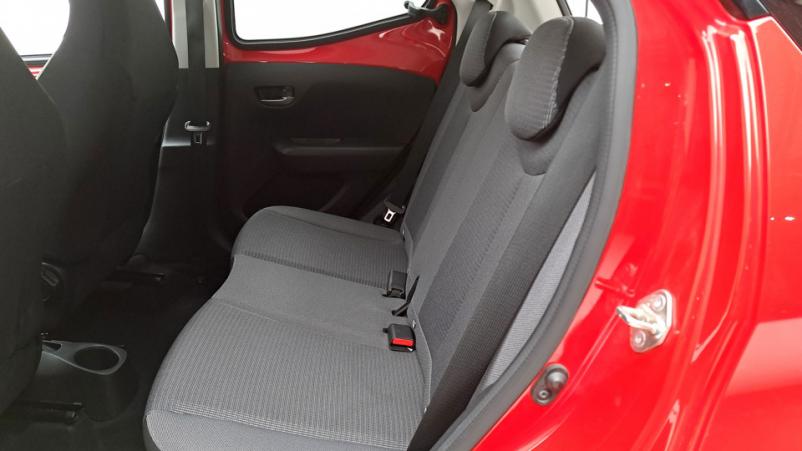 Vente en ligne Toyota Aygo 5P 1.0 VVTi 72ch Automatique/5 X-play au prix de 15 030 €