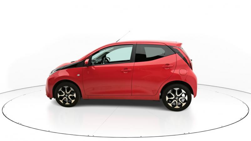 Vente en ligne Toyota Aygo 5P 1.0 VVTi 72ch Automatique/5 X-play au prix de 15 030 €