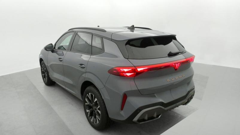 Vente en ligne Cupra Terramar 1.5 eTSI Hybrid 150 ch DSG7 V au prix de 39 220 €