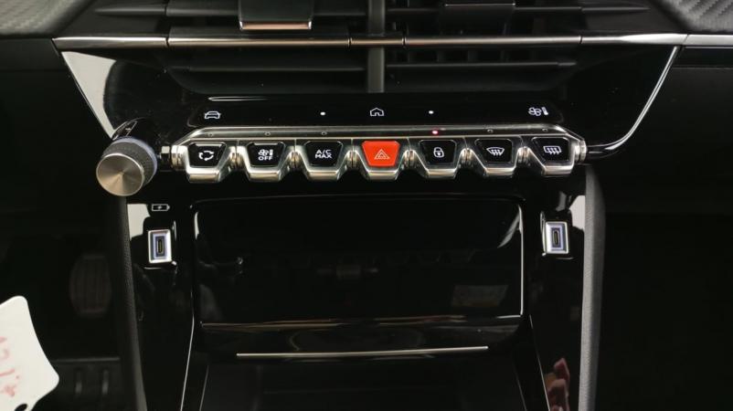 Vente en ligne Peugeot 2008 PureTech 100 S S BVM6 Allure au prix de 19 650 €