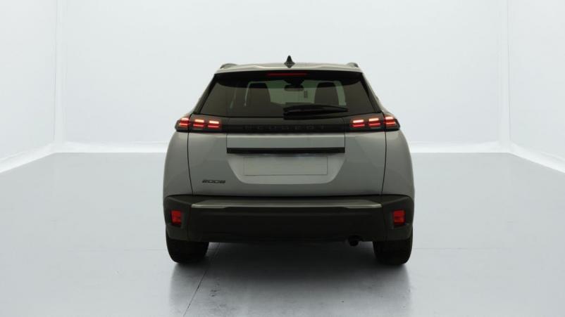 Vente en ligne Peugeot 2008 PureTech 100 S S BVM6 Allure au prix de 19 650 €