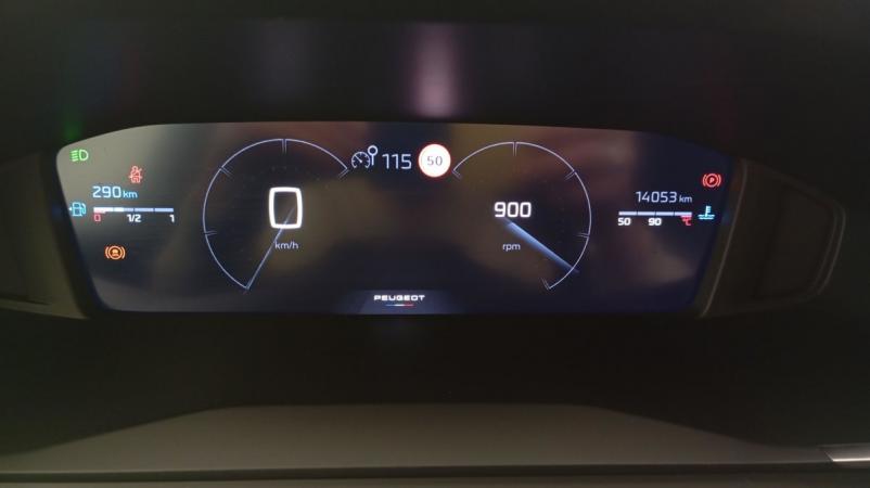 Vente en ligne Peugeot 2008 PureTech 100 S S BVM6 Allure au prix de 19 650 €