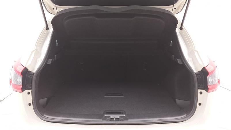 Vente en ligne Nissan Qashqai 3  1.3 DIG-T 140ch Manuelle/6 N-connecta au prix de 16 550 €