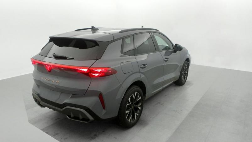 Vente en ligne Cupra Terramar 1.5 eTSI Hybrid 150 ch DSG7 V au prix de 39 220 €