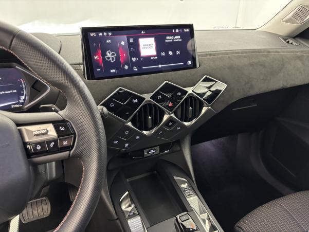 Vente en ligne Ds Ds3 1.5 BlueHDi 130ch Performance Line Automatique au prix de 25 980 €