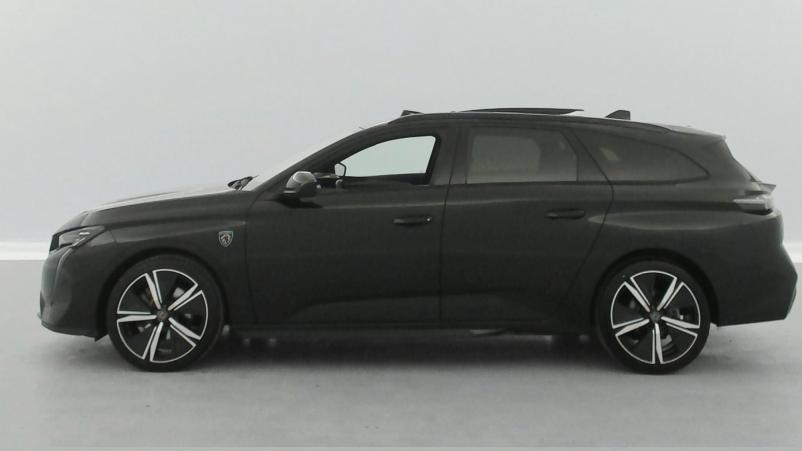 Vente en ligne Peugeot 308 SW 1.5 BlueHDi 130ch GT EAT8 + Toit ouvrant au prix de 24 990 €