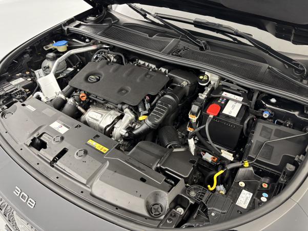 Vente en ligne Peugeot 308 SW 1.5 BlueHDi 130ch GT EAT8 + Toit ouvrant au prix de 24 990 €