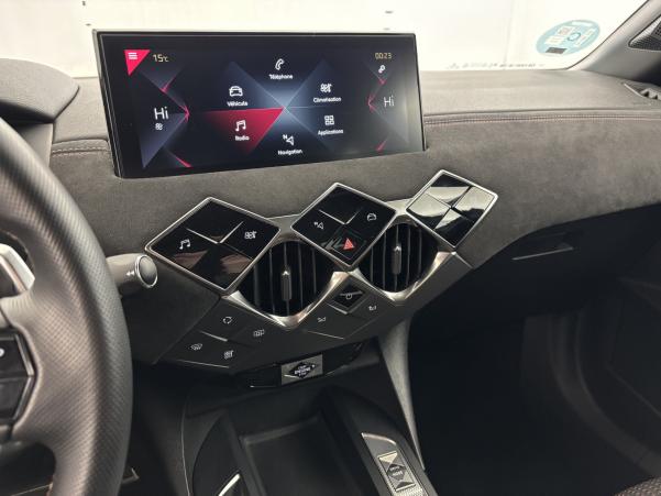 Vente en ligne Ds Ds3 Crossback BlueHDi 130ch Performance Line Automatique au prix de 21 980 €