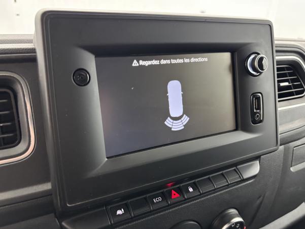 Vente en ligne Renault Master F3500 L3H2 2.3 Blue dCi 135ch Grand Confort + Radars AR au prix de 23 790 €