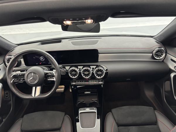 Vente en ligne Mercedes CLA 250 e 218ch AMG Line 8G-DCT Suréquipée + Toit ouvrant au prix de 43 990 €