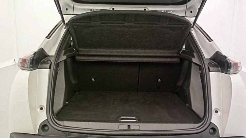 Vente en ligne Peugeot 2008 PureTech 100 S S BVM6 Allure Pack au prix de 19 230 €