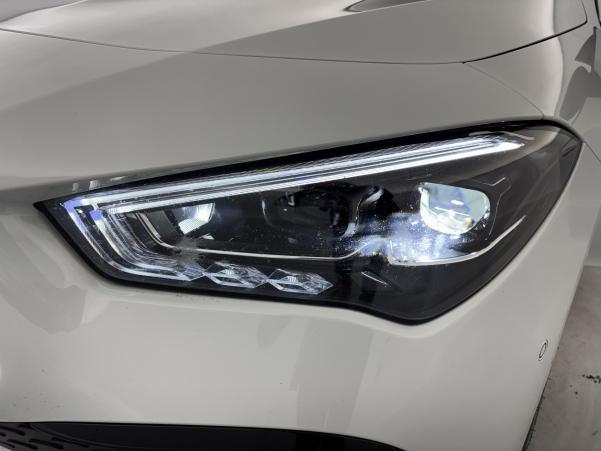Vente en ligne Mercedes CLA 250 e 218ch AMG Line 8G-DCT Suréquipée + Toit ouvrant au prix de 43 990 €