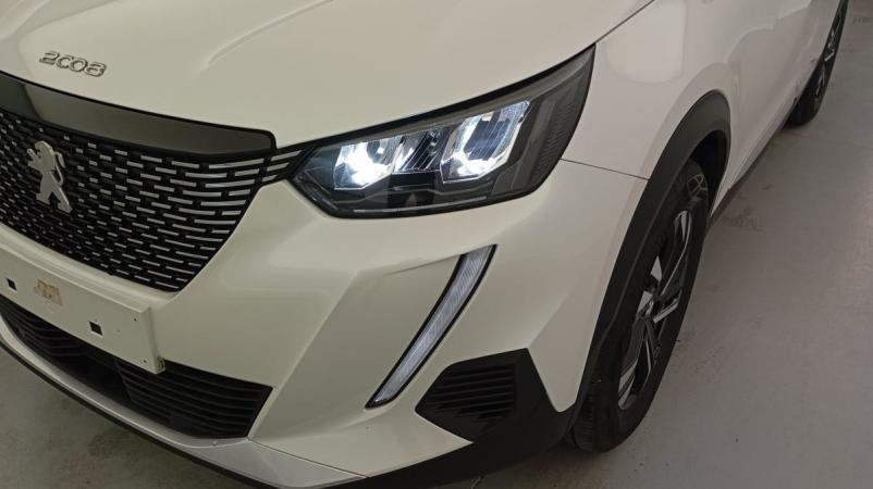 Vente en ligne Peugeot 2008 PureTech 100 S S BVM6 Allure Pack au prix de 19 230 €
