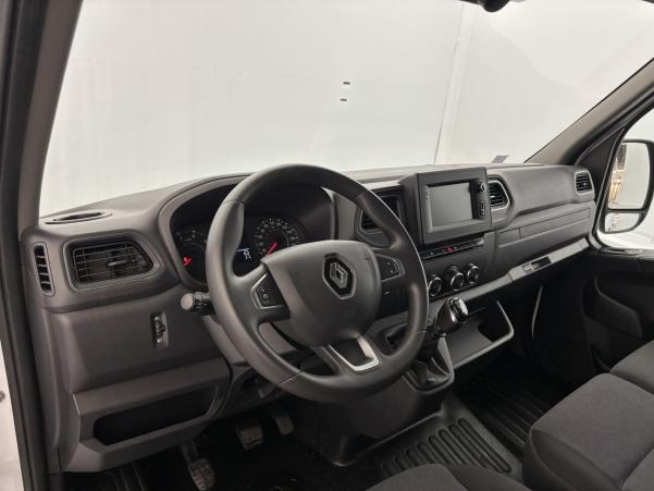 Vente en ligne Renault Master F3500 L3H2 2.3 Blue dCi 135ch Grand Confort + Radars AR au prix de 23 790 €