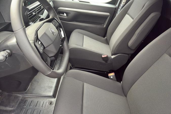 Vente en ligne Citroën Jumpy Fourgon XL BLUEHDI 180 S S EAT8 au prix de 33 880 €