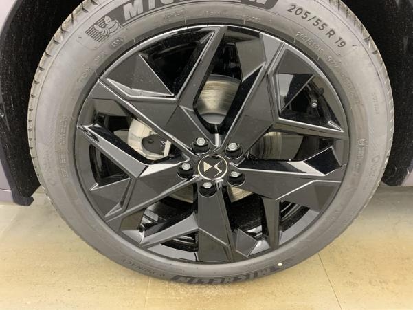 Vente en ligne Ds DS4 BlueHDi 130 EAT8 Pallas au prix de 30 560 €