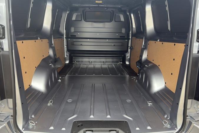 Vente en ligne Citroën Jumpy Fourgon XL BLUEHDI 180 S S EAT8 au prix de 33 880 €