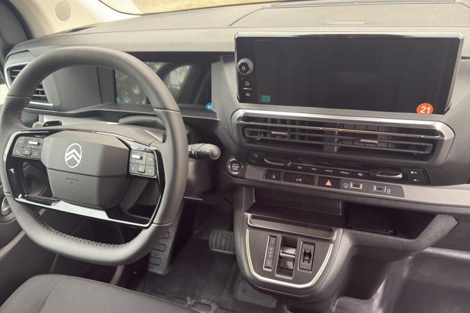 Vente en ligne Citroën Jumpy Fourgon XL BLUEHDI 180 S S EAT8 au prix de 33 880 €