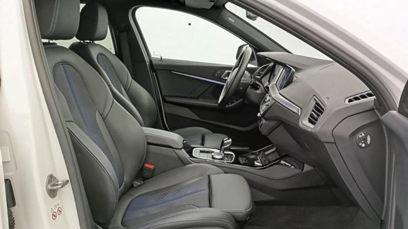 Vente en ligne Bmw Série 1 118i 136 ch DKG7 M Sport au prix de 30 560 €