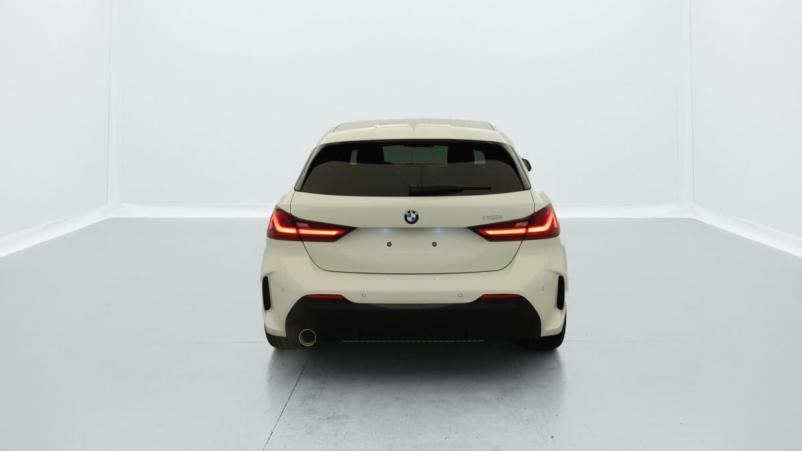 Vente en ligne Bmw Série 1 118i 136 ch DKG7 M Sport au prix de 30 560 €