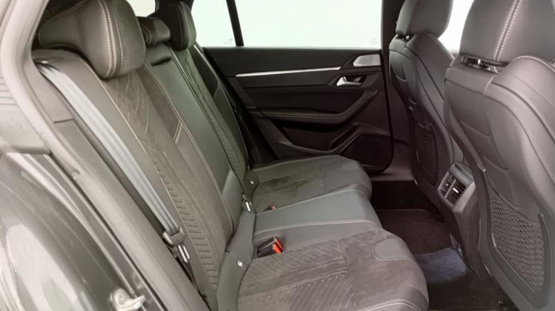 Vente en ligne Peugeot 508 SW PureTech 130 ch S S EAT8 GT Pack au prix de 28 090 €