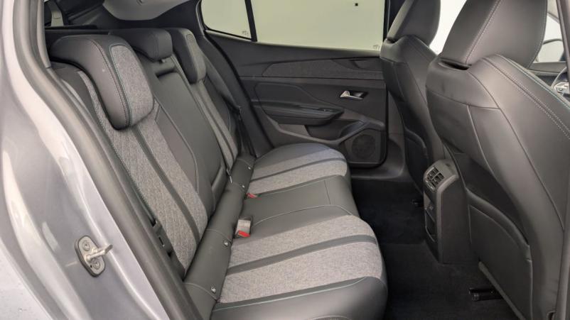 Vente en ligne Peugeot 408 PureTech 130 ch S S EAT8 Allure au prix de 26 030 €