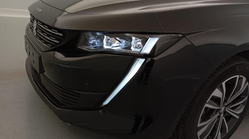 Vente en ligne Peugeot 508 BlueHDi 130 ch S S EAT8 Allure Pack au prix de 32 420 €
