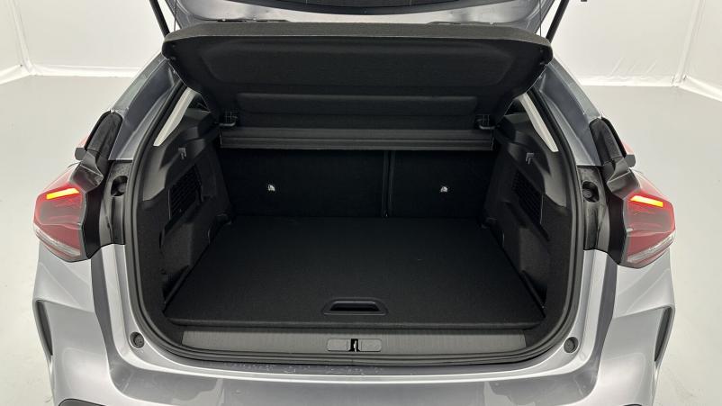 Vente en ligne Citroën C4 C4 III 1.5 BlueHDi 130ch Plus EAT8 au prix de 24 410 €