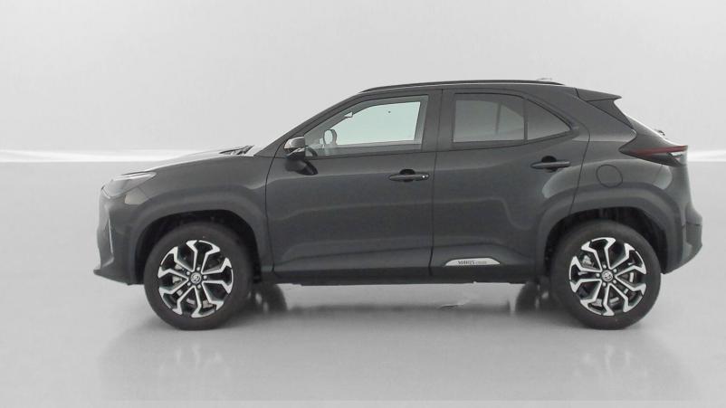 Vente en ligne Toyota Yaris Cross Yaris cross 1.5 Hybride 130h Design e-CVT au prix de 28 010 €