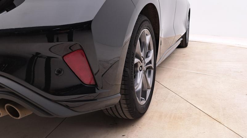 Vente en ligne Ford Focus 5P 1.0 EcoBoost mHEV 155ch Manuelle/6 St-line x au prix de 21 120 €