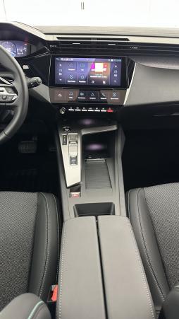 Vente en ligne Peugeot 308 308 III 1.5 BlueHDi 130ch Allure EAT8 au prix de 28 400 €