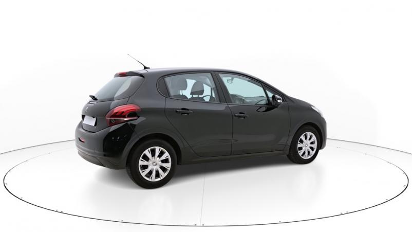 Vente en ligne Peugeot 208 5P 1.2 PureTech S&S 82ch Manuelle/5 Active au prix de 10 460 €