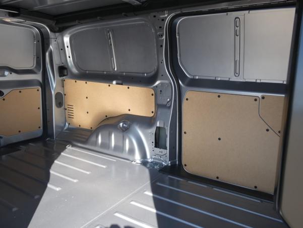 Vente en ligne Citroën Jumpy Fourgon XL BLUEHDI 180 S S EAT8 au prix de 33 140 €