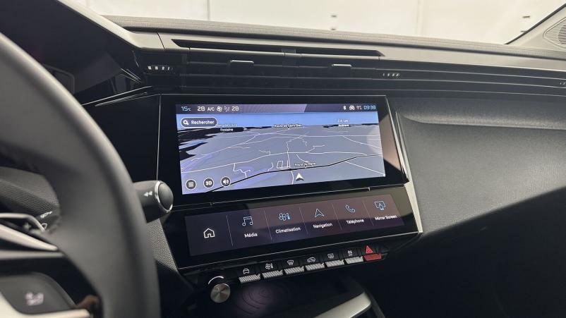 Vente en ligne Peugeot 308 308 III 1.5 BlueHDi 130ch Allure EAT8 au prix de 28 400 €