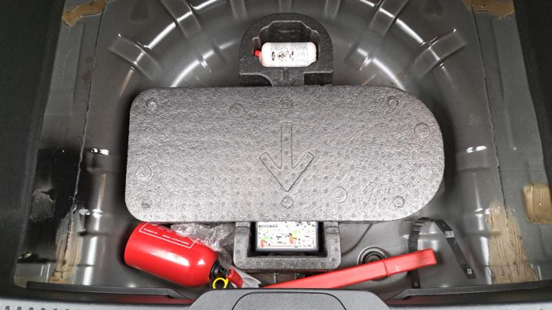 Vente en ligne Ford Focus 5P 1.0 EcoBoost mHEV 155ch Manuelle/6 St-line x au prix de 21 120 €