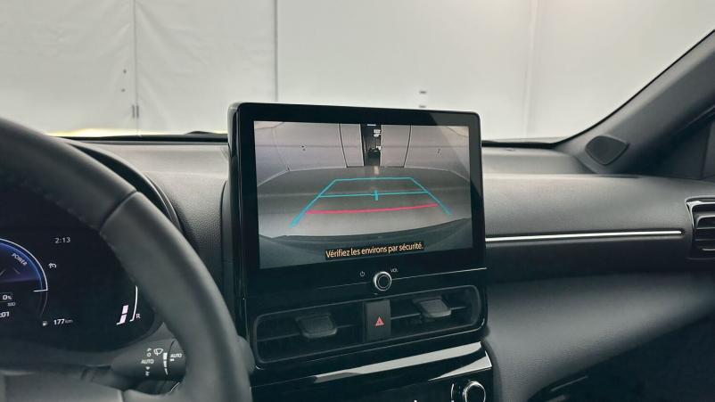 Vente en ligne Toyota Yaris Cross Yaris cross 1.5 Hybride 130h Design e-CVT au prix de 28 010 €