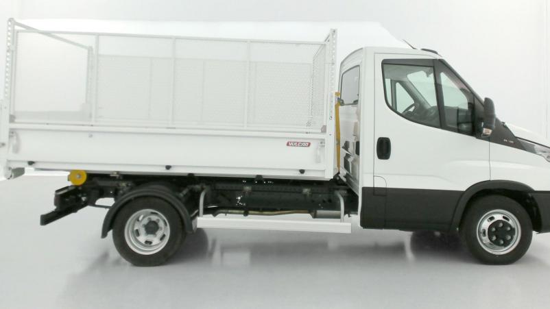 Vente en ligne Iveco Daily Daily III 35C16H 3450 3.0 160ch Ampliroll au prix de 68 630 €