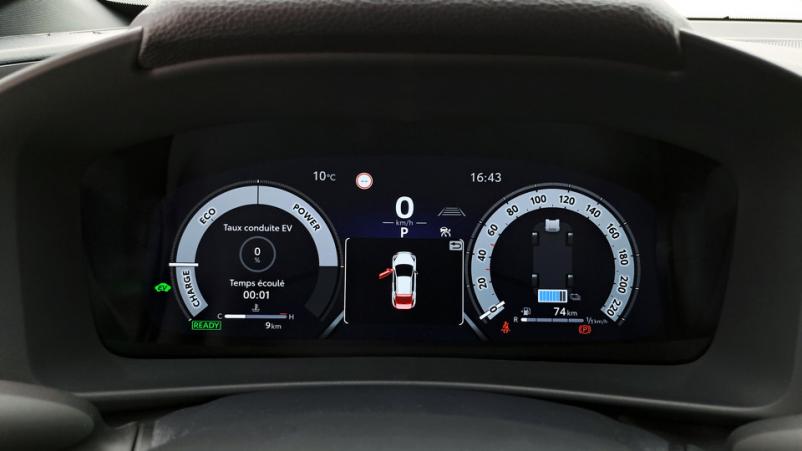 Vente en ligne Toyota C-HR  1.8 Hybrid 140ch Automatique/ Design au prix de 31 930 €