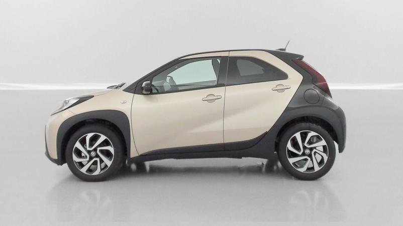 Vente en ligne Toyota Aygo Aygo x 1.0 VVT-i 72ch Design au prix de 17 400 €