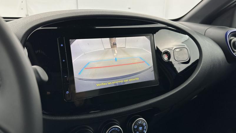 Vente en ligne Toyota Aygo Aygo x 1.0 VVT-i 72ch Design au prix de 17 400 €