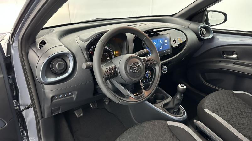 Vente en ligne Toyota Aygo Aygo x 1.0 VVT-i 72ch Design au prix de 17 400 €