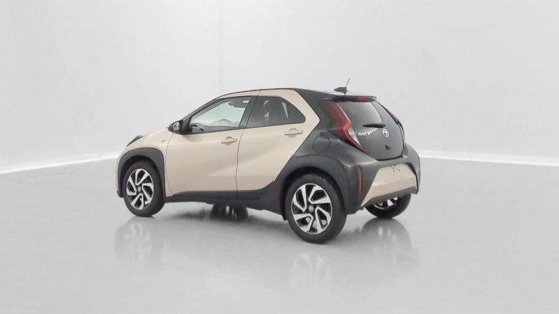 Vente en ligne Toyota Aygo Aygo x 1.0 VVT-i 72ch Design au prix de 17 400 €