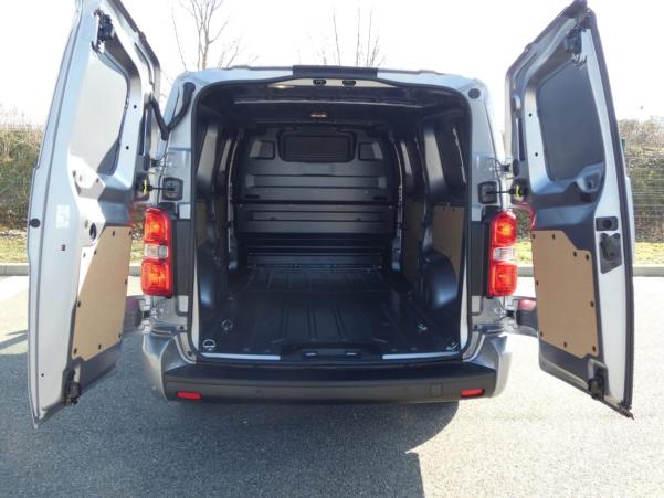 Vente en ligne Citroën Jumpy Fourgon XL BLUEHDI 180 S S EAT8 au prix de 33 140 €