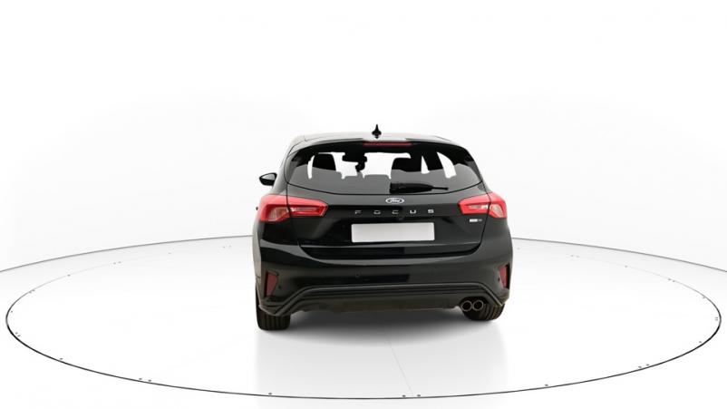 Vente en ligne Ford Focus 5P 1.0 EcoBoost mHEV 155ch Manuelle/6 St-line x au prix de 21 120 €