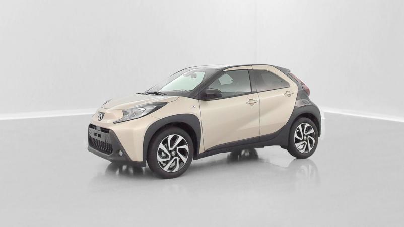 Vente en ligne Toyota Aygo Aygo x 1.0 VVT-i 72ch Design au prix de 17 400 €