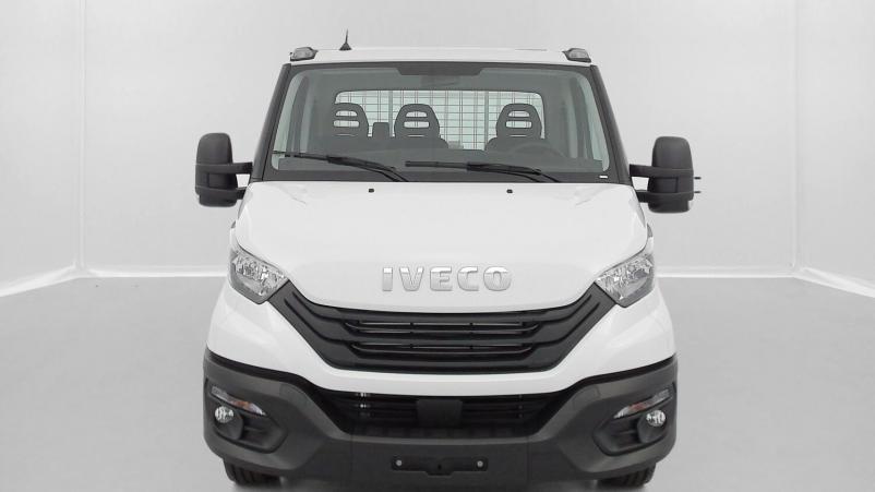 Vente en ligne Iveco Daily Daily III 35C16H 3450 3.0 160ch Ampliroll au prix de 68 630 €