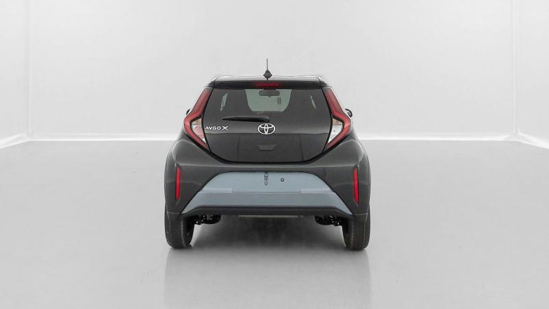 Vente en ligne Toyota Aygo Aygo x 1.0 VVT-i 72ch Design au prix de 17 400 €