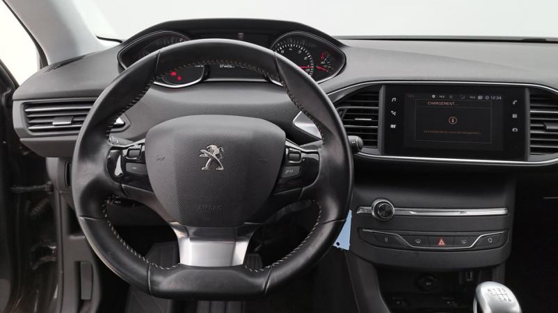 Vente en ligne Peugeot 308 5P 1.2 PureTech 110ch Manuelle/6 Active au prix de 11 980 €