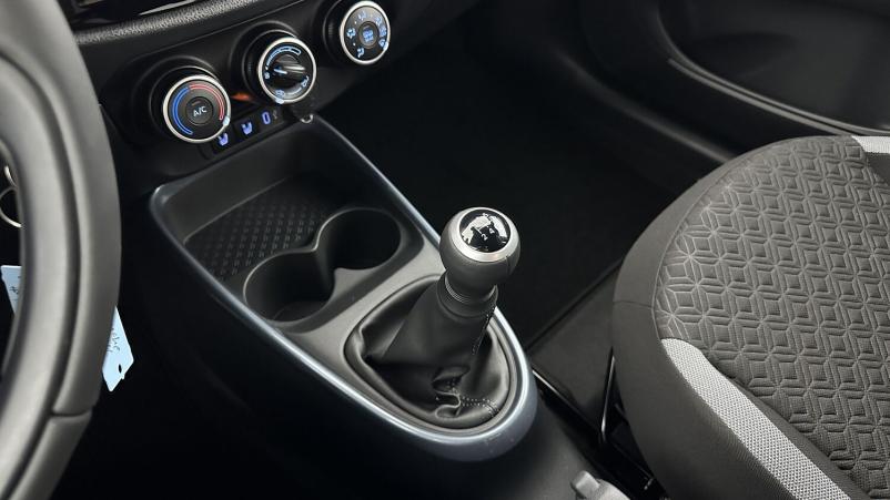 Vente en ligne Toyota Aygo Aygo x 1.0 VVT-i 72ch Design au prix de 17 400 €